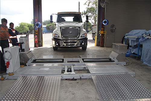 The PBBT shown here can test all brakes on a 5-axle tractor trailer in under 10 minutes.